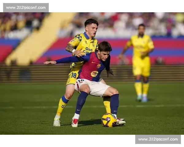 巴萨 17 岁混血新星横空出世！弗里克亲授战术，亚洲行已成梦幻舞台